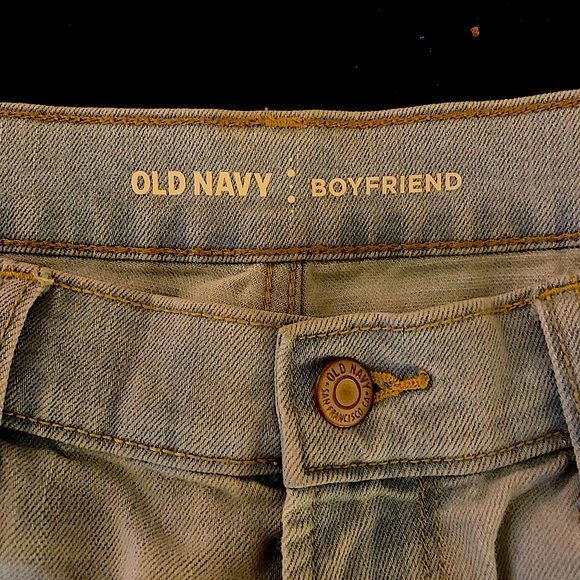 🩳Old Navy classic “Boyfriend” style denim shorts-8 - Picture 2 of 5